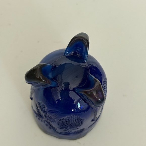 VTG Toothpick Holder Cobalt Blue Glass Strawberry Design Scalloped Edge UV Glows - Picture 11 of 15